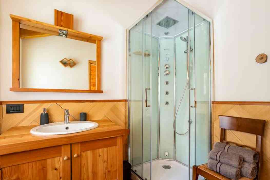 BB Chalet Il Picchio Varzo San Domenico camera 2 posti letto