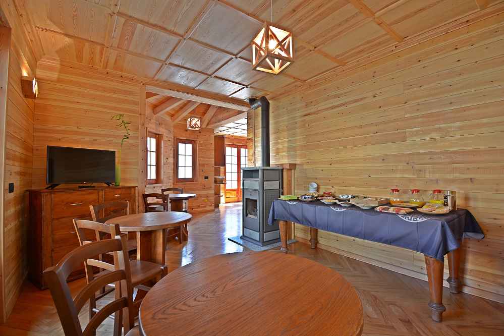 Sala Colazioni BB Chalet Il Picchio Varzo San Domenico